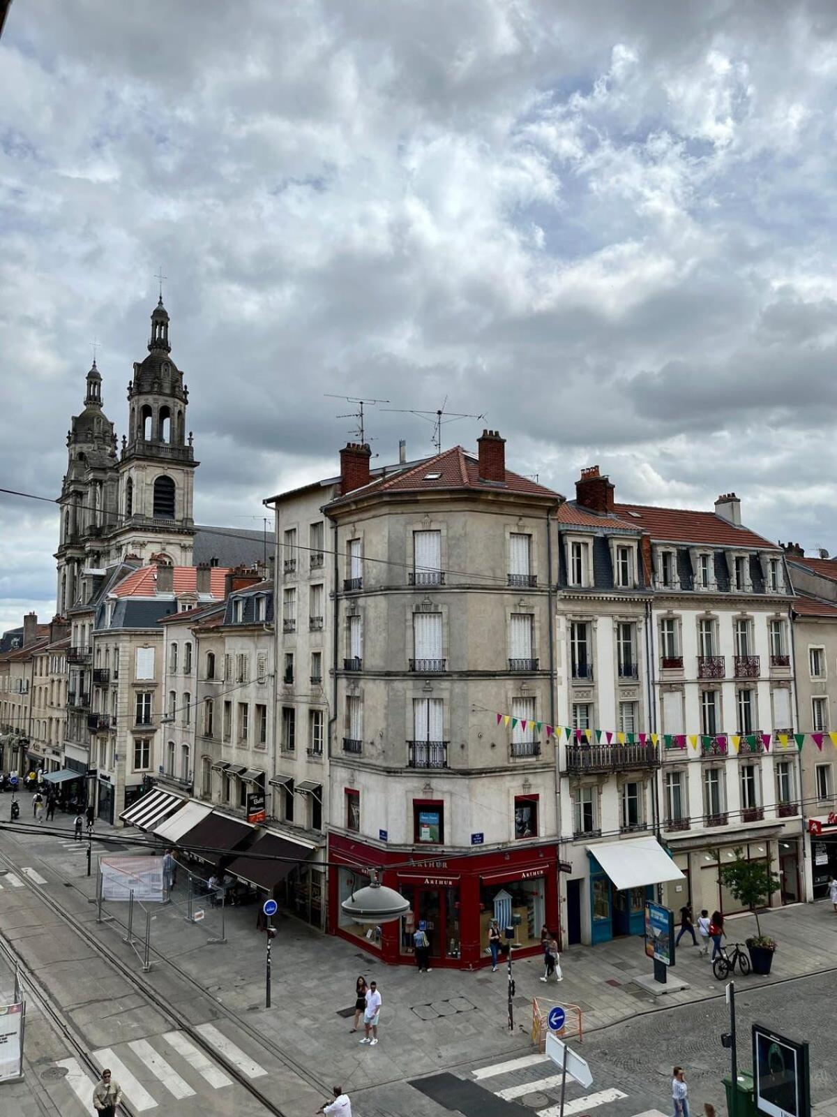 Nancy Coeur De Ville Studio Tout Equipe Exteriör bild